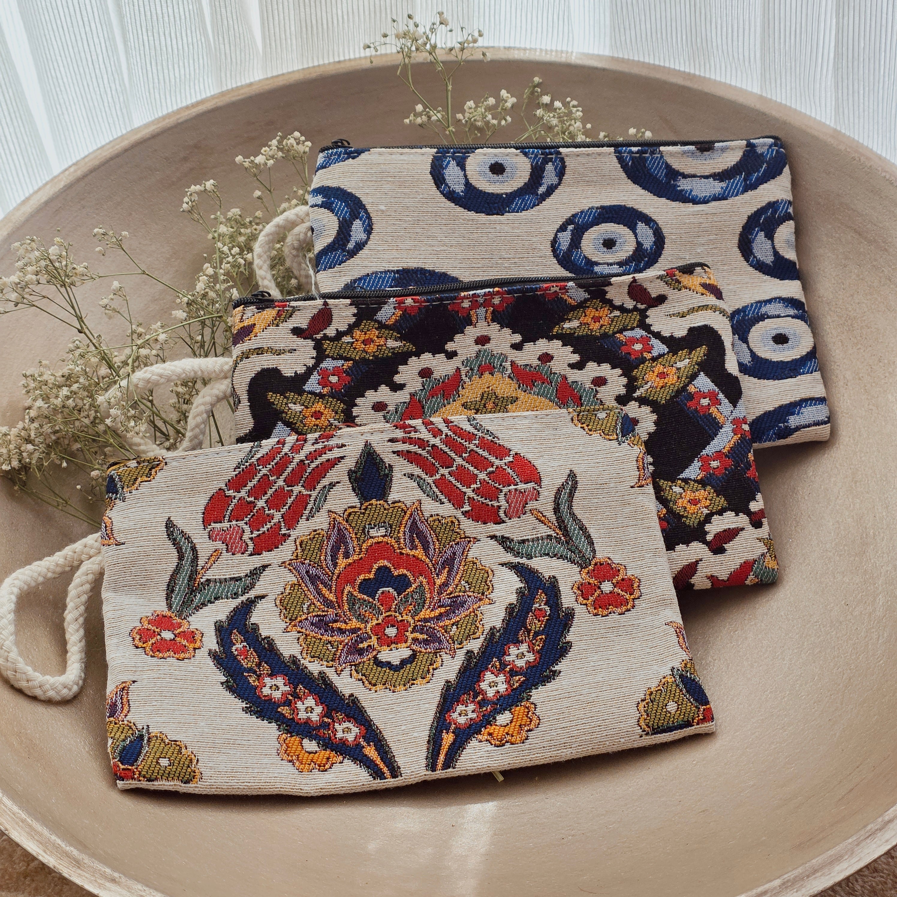 Small Mix Orient Pouch Tasche