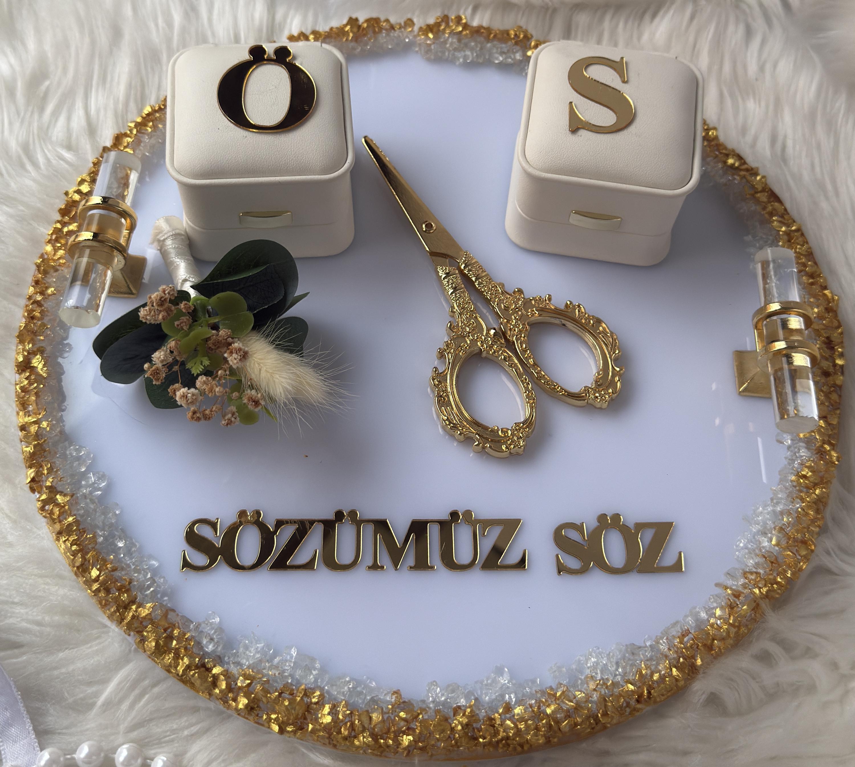 Personalized Engagement Tray Set – Modern Wedding Ceremony Decor