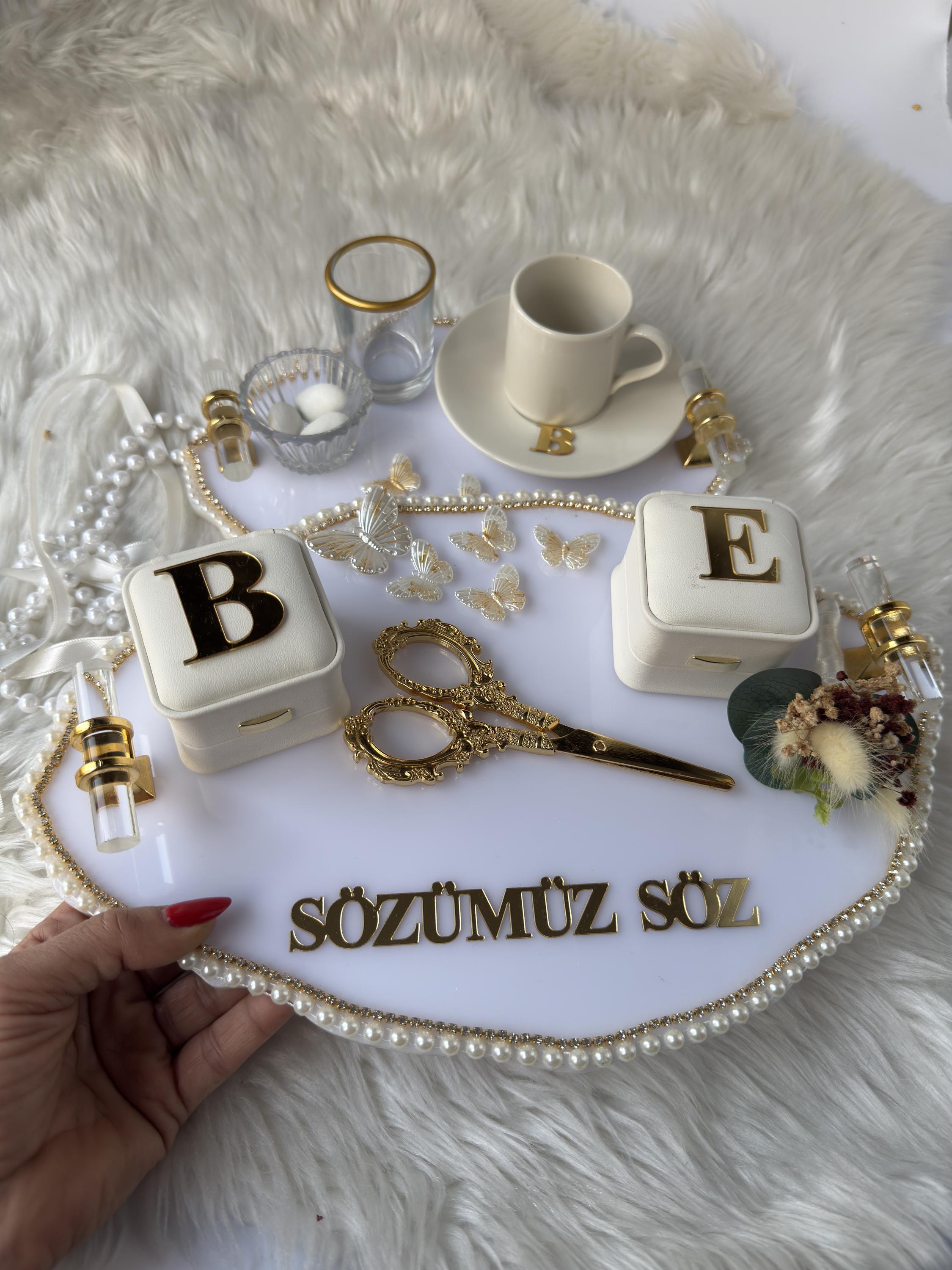Personalized Soz Tepsi Set: Personalized Nişan Tepsi & Ring Tray for Söz and Nişan | Modern Acrylic Ceremony Decor